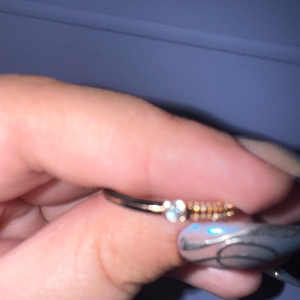Elegant Gold and Silver Women's Ring
